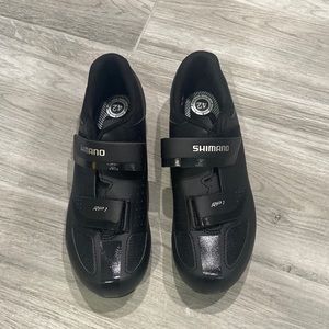 Shimano cycling shoes and cleats